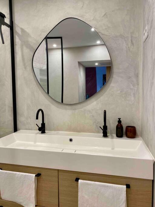 T4 Renove, Clim, Internet & Netflix, Confort Appartement Marseille